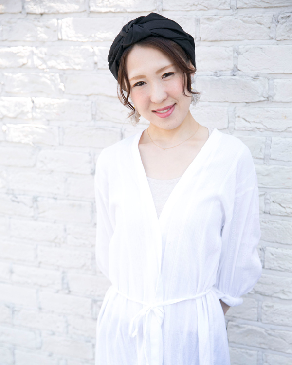 辻 真奈美